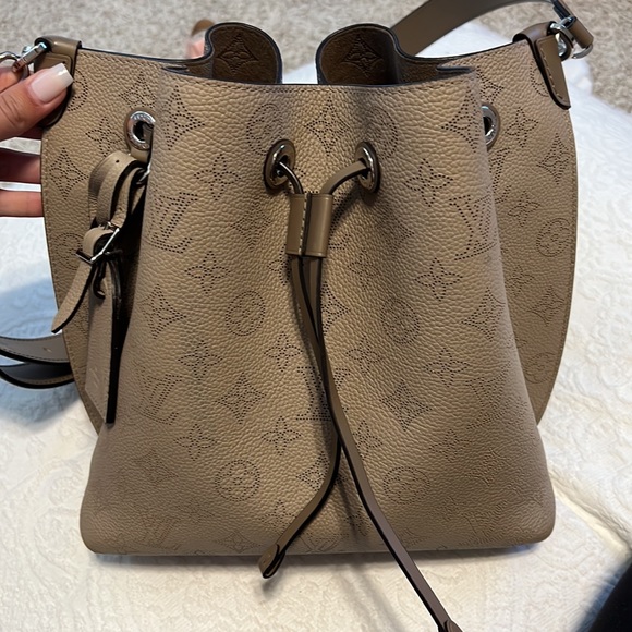 Louis Vuitton Muria purse - Picture 4 of 9